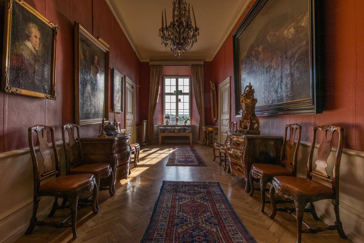Vaestana Slott Pensionat Gränna Eksteriør billede