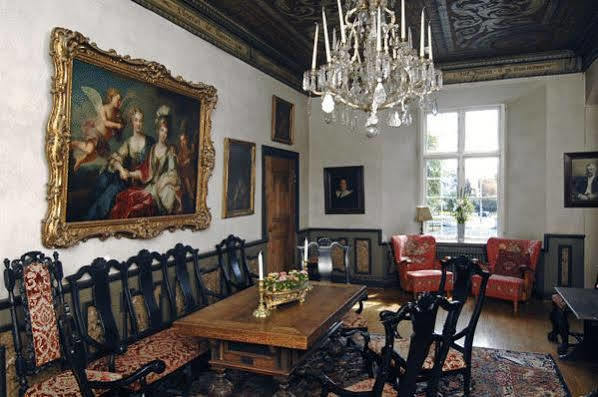 Vaestana Slott Pensionat Gränna Eksteriør billede